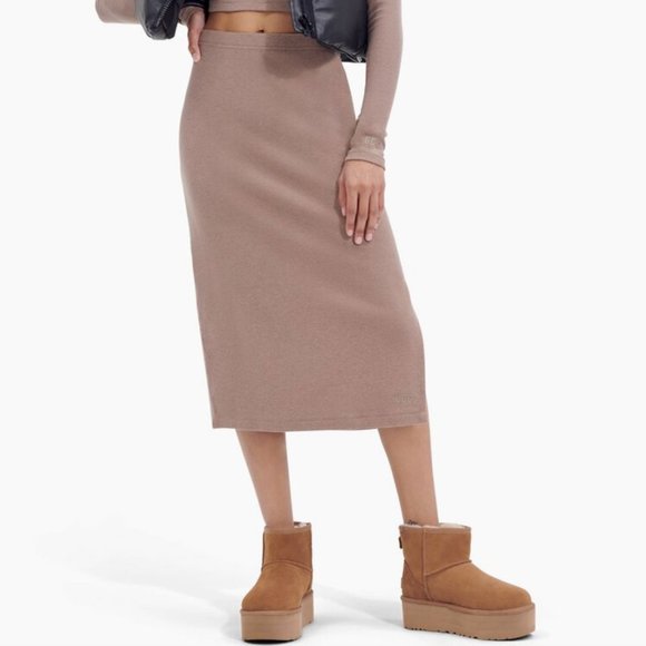 Classic Mini Platform unisex size 10 women 9 men